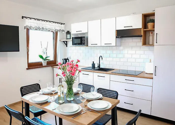 3 Bedroom Cozy In Дом отдыха